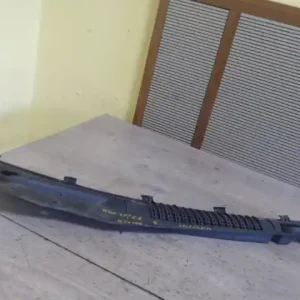 HYUNDAI COUPE 97- Bal levélrács 3 ajtós bontott alkatrész Legnépszerűbb