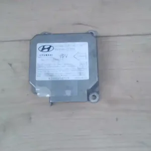 Újdonság HYUNDAI COUPE 97- Légzsák vezérlőegység bontott alkatrész