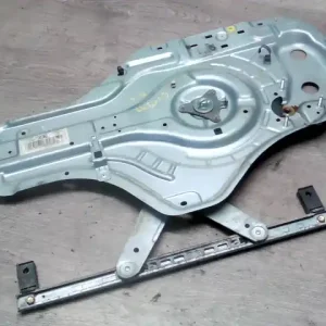 HYUNDAI Elantra 2001.01.01-2003.12.31 Bal első ablakemelő szerkezet elektromos motor nélkül bontott alkatrész Expressz szállítás