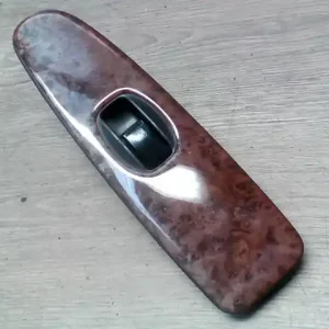 Kiárusítás HYUNDAI Elantra 2001.01.01-2003.12.31 Jobb első ablakemelő kapcsoló bontott alkatrész