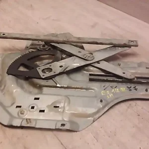 HYUNDAI Elantra 2001.01.01-2003.12.31 Jobb hátsó ablakemelő szerkezet elektromos motor nélkül! bontott alkatrész Biztonságos vásárlás