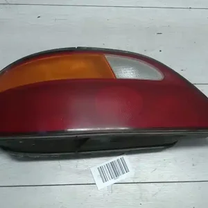 HYUNDAI ELANTRA 95-00 Bal hátsó lámpa bontott alkatrész Árcsökkenés