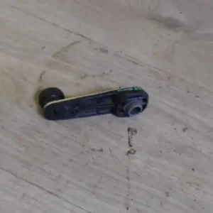 HYUNDAI GALLOPER Ablak tekerő kar 5 ajtós bontott alkatrész Árcsökkenés