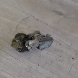 HYUNDAI GALLOPER Bal hátsó ajtó zárszerkezet mechanikus 5 ajtós bontott alkatrész Olcsó