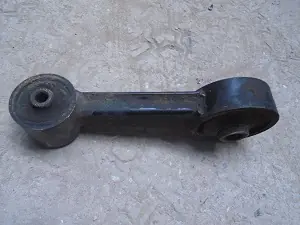 HYUNDAI GETZ Motortartó bak bontott alkatrész Csak ma