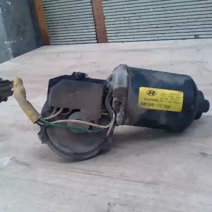 HYUNDAI GETZ 02.09-04.12 Ablaktörlő motor első bontott alkatrész Bestseller