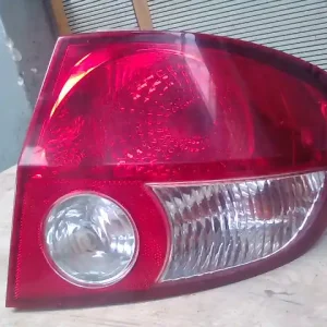 Exkluzív ajánlat HYUNDAI GETZ 02.09-04.12 Jobb hátsó lámpa 3 ajtós bontott alkatrész