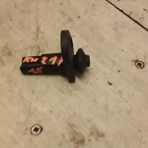 Kedvezmény HYUNDAI GETZ 05-09 Jobb első ajtókapcsoló bontott alkatrész