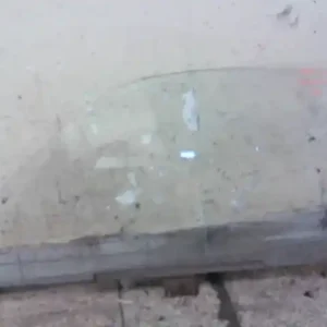 HYUNDAI H1 Bal első ajtóüveg fehér bontott alkatrész Vásárlói kedvenc