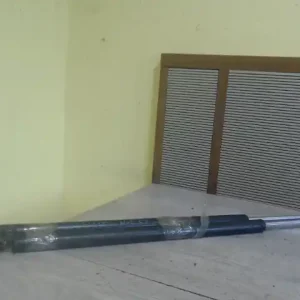 Kedvezményes ár HYUNDAI H1 Csomagtérajtó kitámasztó teleszkóp pár bontott alkatrész