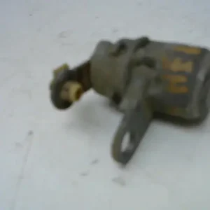 Expressz szállítás HYUNDAI H1 Jobb hátsó ajtó dugózár bontott alkatrész