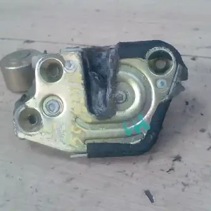 HYUNDAI H1 Jobb tolóajtó zárszerkezet bontott alkatrész Gyors kiszállítás