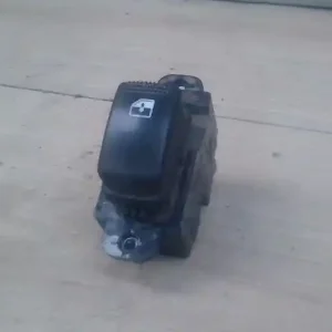 HYUNDAI I10 08.05.01-13.10.31 Ablakemelő kapcsoló pozíció független bontott alkatrész Kihagyhatatlan ajánlat