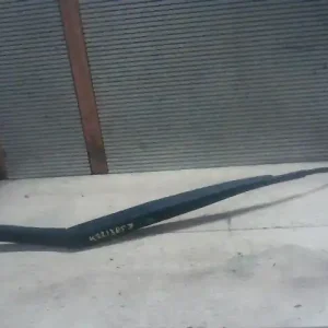 HYUNDAI I10 08.05.01-13.10.31 Ablaktörlő kar jobb első bontott alkatrész Biztonságos vásárlás