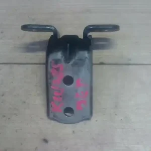 Korlátozott ajánlat HYUNDAI I10 08.05.01-13.10.31 Jobb első felső ajtózsanér bontott alkatrész