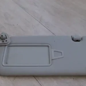 Vásárlói kedvenc HYUNDAI IX35 2010.04.01-2014.12.31 Bal napellenző bontott alkatrész