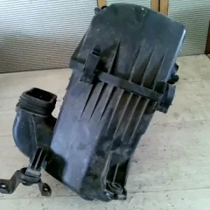 Legkelendőbb HYUNDAI IX35 2010.04.01-2014.12.31 Légszűrőház 1.7 d bontott alkatrész