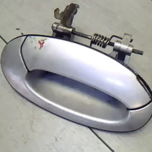 Népszerű HYUNDAI LANTRA -96 Jobb hátsó külső kilincs bontott alkatrész