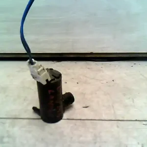 HYUNDAI LANTRA 96- Ablakmosó motor első bontott alkatrész Biztonságos fizetés