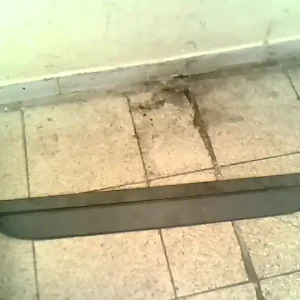 Nézd meg most HYUNDAI LANTRA 96- Csomagtér rolóbontott alkatrész