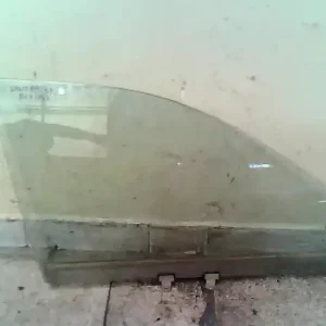 Különleges ajánlat HYUNDAI LANTRA 96- Jobb első ajtóüveg bontott alkatrész