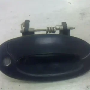 HYUNDAI LANTRA 96- Jobb első külső kilincs4 ajtósbontott alkatrész Gyors kiszállítás