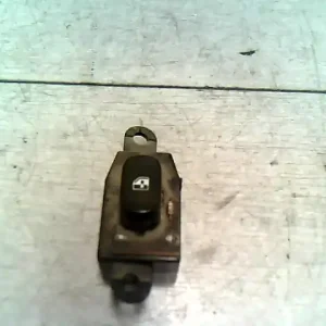 HYUNDAI LANTRA 96- Jobb hátsó ablakemelő kapcsoló bontott alkatrész Csak ma