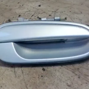 Kihagyhatatlan ajánlat HYUNDAI MATRIX Jobb hátsó külső kilincs bontott alkatrész