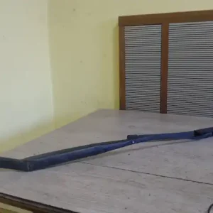 Utolsó esély HYUNDAI Santa Fe 2001.03.01-2006.01.30 Ablaktörlő kar jobb első bontott alkatrész