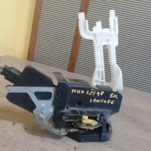 HYUNDAI Santa Fe 2001.03.01-2006.01.30 Bal hátsó ajtó zárszerkezet központi záras combi bontott alkatrész Szuper akció