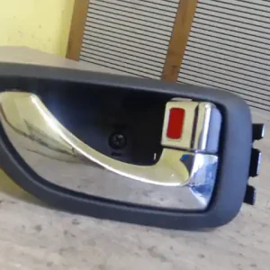 HYUNDAI Santa Fe 2001.03.01-2006.01.30 Jobb első belső kilincs bontott alkatrész Biztonságos fizetés