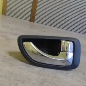 HYUNDAI Santa Fe 2001.03.01-2006.01.30 Jobb hátsó belső kilincs bontott alkatrész Gyors kiszállítás