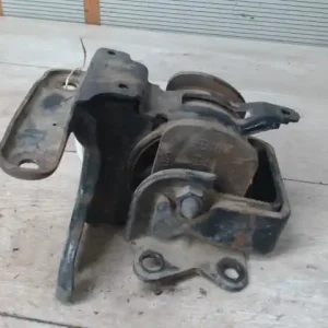 Akciós ár HYUNDAI Santa Fe 2001.03.01-2006.01.30 Sebességváltó tartó bak bontott alkatrész