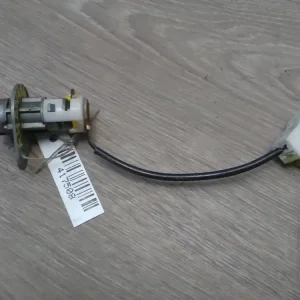 HYUNDAI TRAJET Csomagtérajtó dugózár bontott alkatrész Legjobb ár