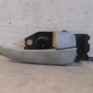 Árengedmény HYUNDAI TRAJET Jobb első belső kilincs 5 ajtós bontott alkatrész