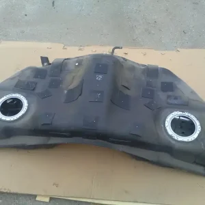 INFINITI G37 Cabrio üzemanyagtank bontott alkatrész Gyors kiszállítás