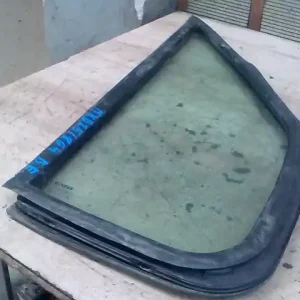 IVECO Daily 2000-2006 35C13 Bal első fixüveg ajtóban bontott alkatrész Vedd meg online