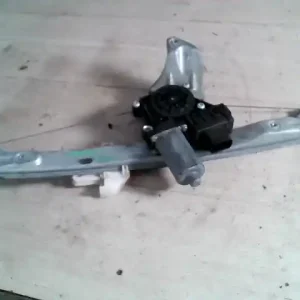 Akció JAGUAR X-Type2004.03.01- Bal hátsó ablakemelő szerkezet elektromos bontott alkatrész