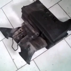 Rendeld meg most JAGUAR X-Type2004.03.01- Légszűrőház bontott alkatrész