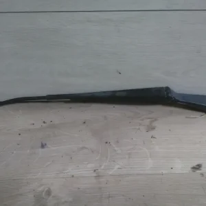 Azonnal elérhető JEEP Cherokee (KJ) 2001.05.01-2007.12.31 Ablaktörlő kar jobb első bontott alkatrész