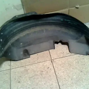 Utolsó esély JEEP Cherokee (KJ) 2001.05.01-2007.12.31 Jobb hátsó kerékjárati dobbetét5 ajtós, zárt terepjáró bontott alkatrész