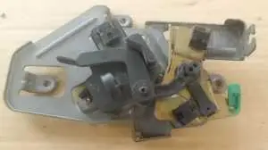 Gyors szállítás JEEP GRAND CHEROKEE 99- Csomagtér ajtó zárszerkezet bontott alkatrész