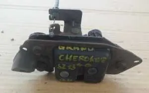 Vedd meg online JEEP GRAND CHEROKEE 99- Csomagtérajtó zárszerkezet bal oldali bontott alkatrész