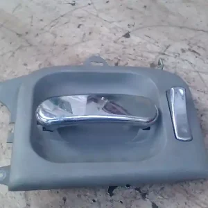 KIA CARNIVAL Bal hátsó belső kilincs bontott alkatrész Bestseller