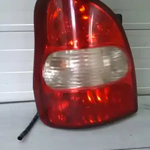 KIA CARNIVAL Bal hátsó lámpa bontott alkatrész Végkiárusítás