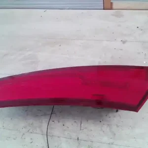 KIA CEED 2006.10-2009.07 Bal felső hátsó lámpa kombi kivitel bontott alkatrész Szuper akció