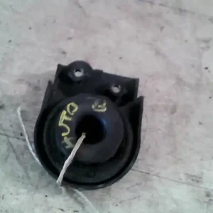 KIA CEED 2006.10-2009.07 Hűtőtartóbontott alkatrész Ingyenes szállítás