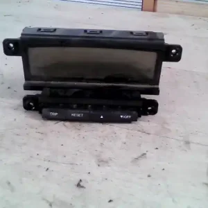 KIA CEED 2006.10-2009.07 Multifunkciós központi kijelző bontott alkatrész Prémium