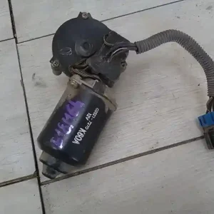KIA K2700 Ablaktörlő motor első bontott alkatrész Outlet
