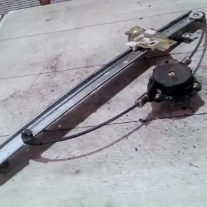 KIA K2500 Jobb hátsó ablakemelő szerkezet mechanikus bontott alkatrész Azonnal elérhető